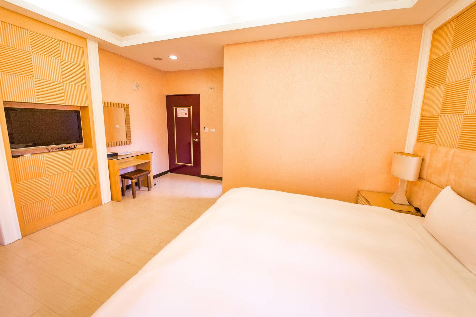 Aoike Hot Spring Hotel Jiaoxi Dış mekan fotoğraf